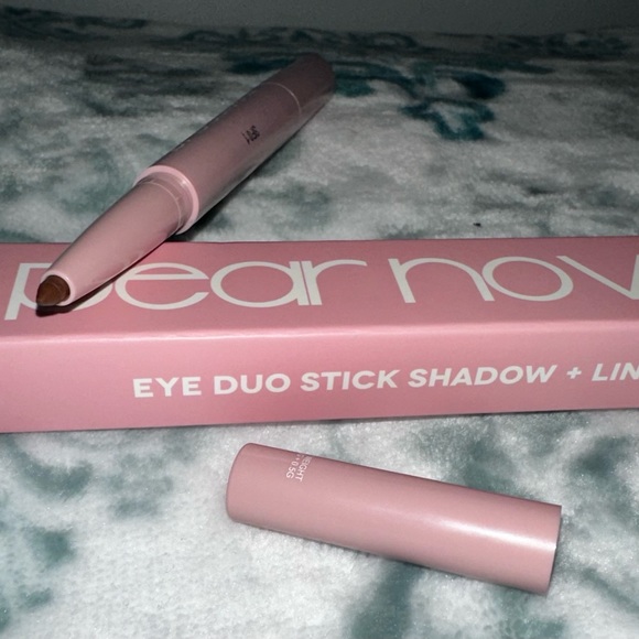 2/$25 PEAR NOVA DOUBLE CREAM EYESHADOW AND EYELINER PENCIL- BRAND NEW in the box - Picture 5 of 7